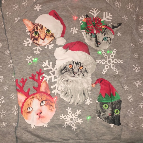 🆕 Christmas Cat Lover Sweater Light-Up - Picture 3 of 4